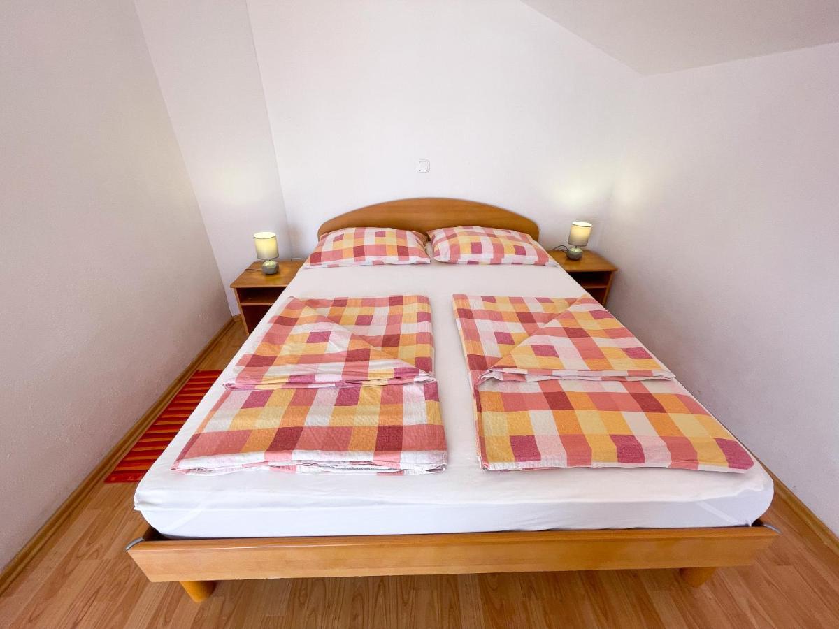 Apartmani Toni Dramalj Kültér fotó