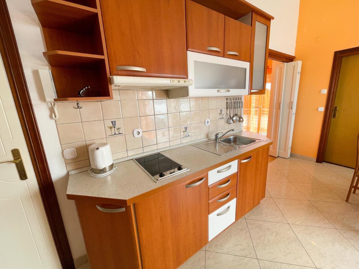 Apartmani Toni Dramalj Kültér fotó